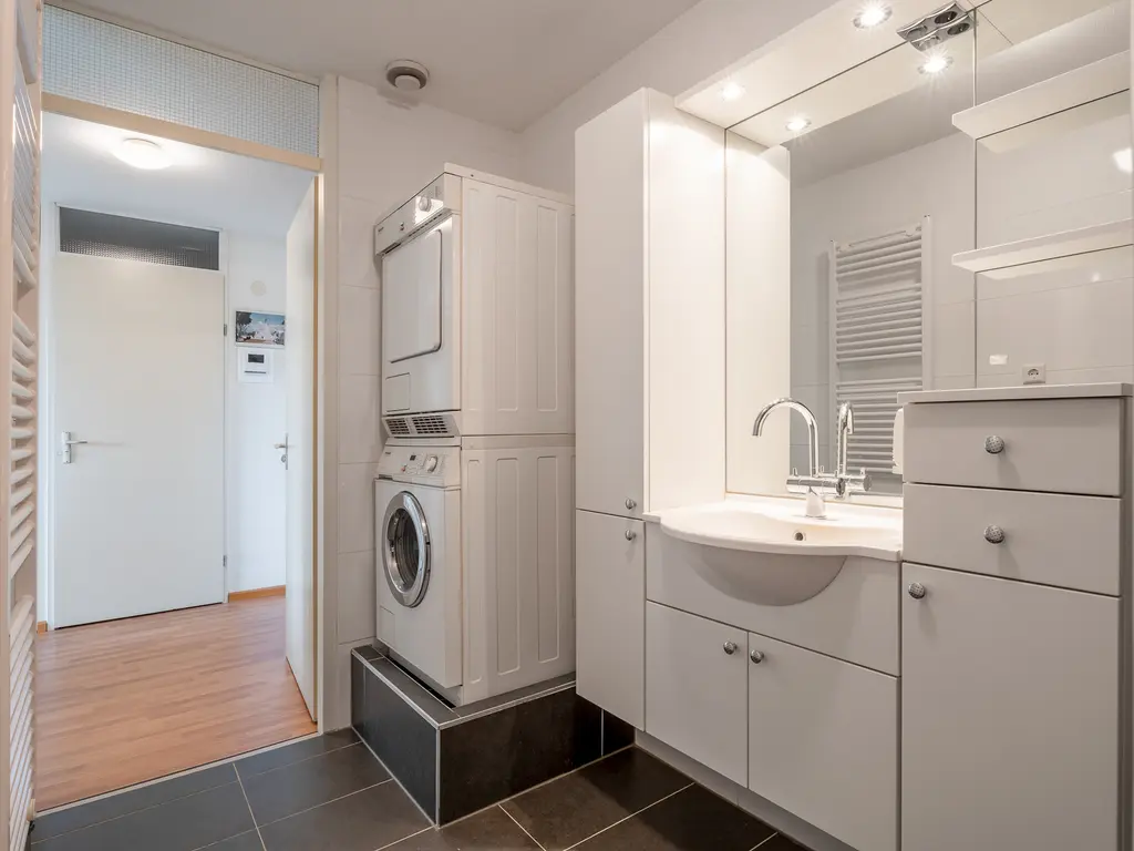 Brandaris 32, OOSTERHOUT