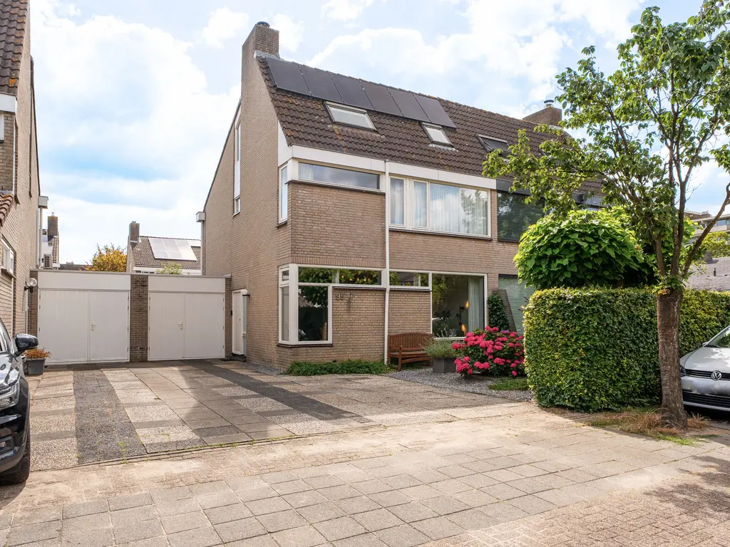 Tijmhof 95, OOSTERHOUT
