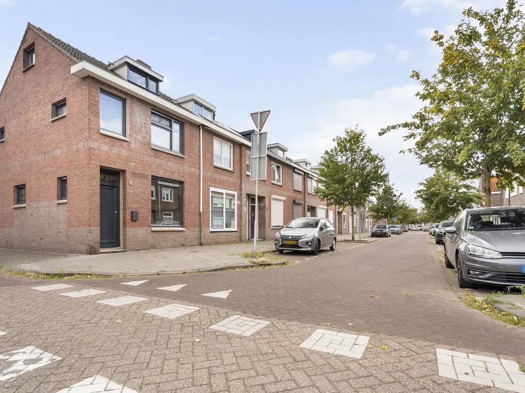Van Goorstraat 2, TILBURG