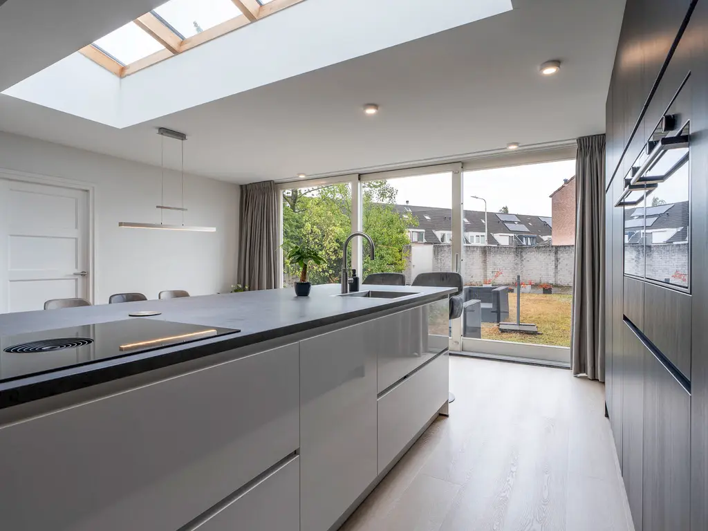 Genemuidenstraat 30, TILBURG