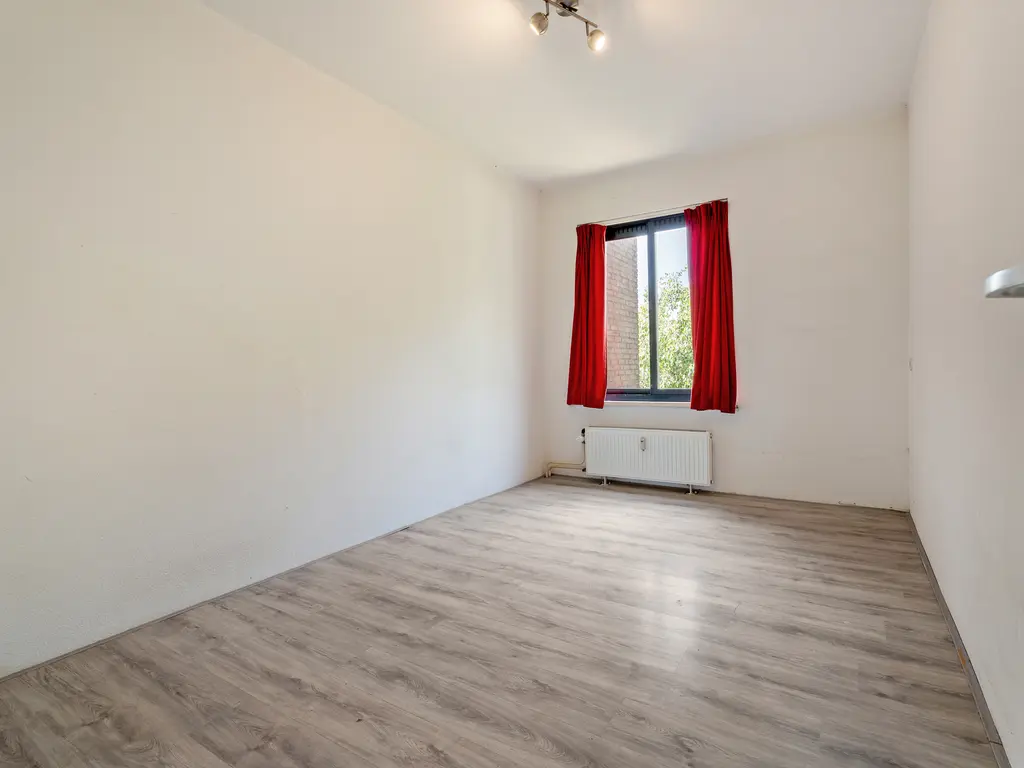 Waterhoefstraat 31a, TILBURG
