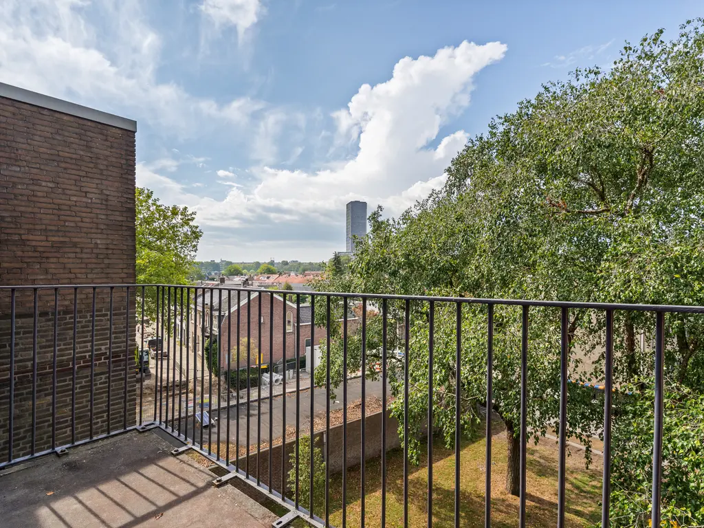 Waterhoefstraat 31a, TILBURG