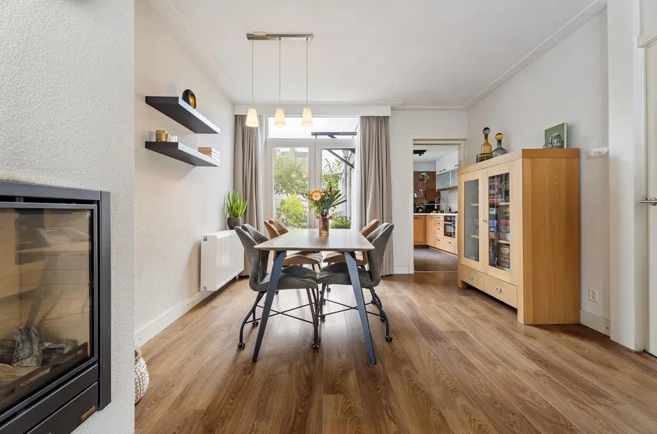 Van Meterenstraat 27