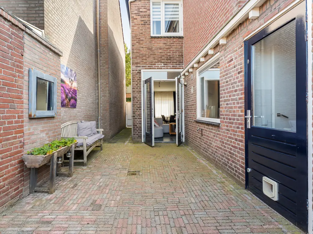 Bisschop Sonniusstraat 9, TILBURG