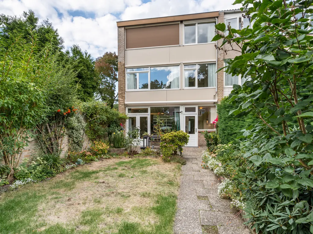 Montfortanenlaan 78, TILBURG