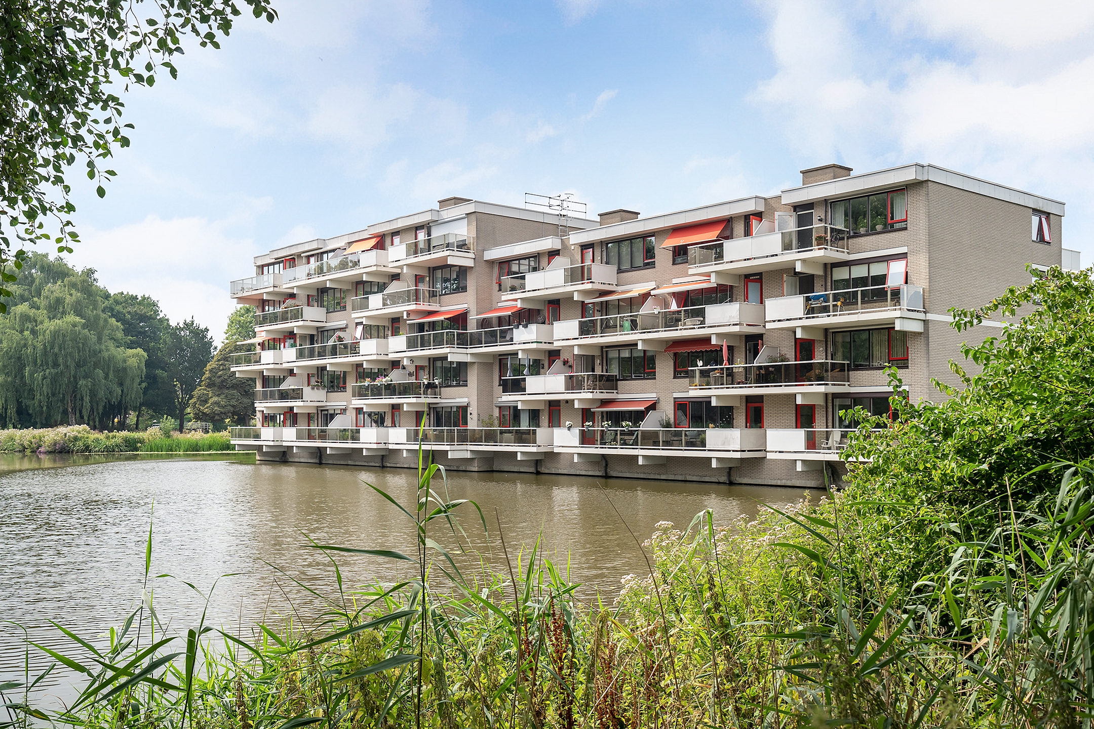 Bugel 68, Capelle aan den IJssel