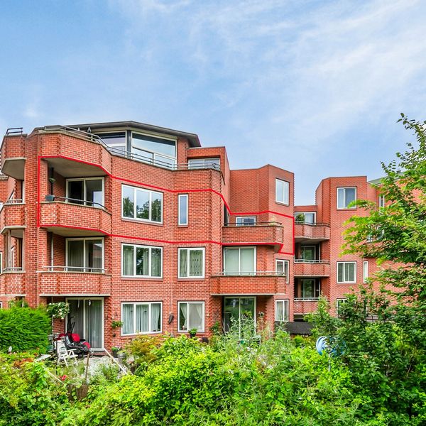 Boomberg 110, Capelle aan den IJssel