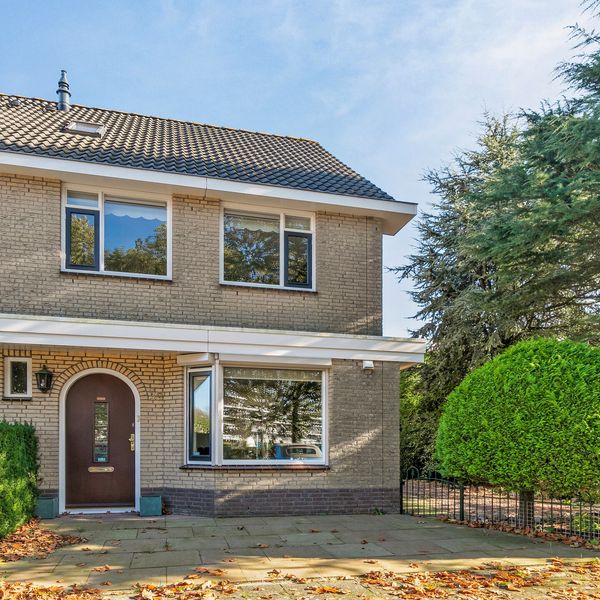 Bizetstraat 39, Capelle aan den IJssel