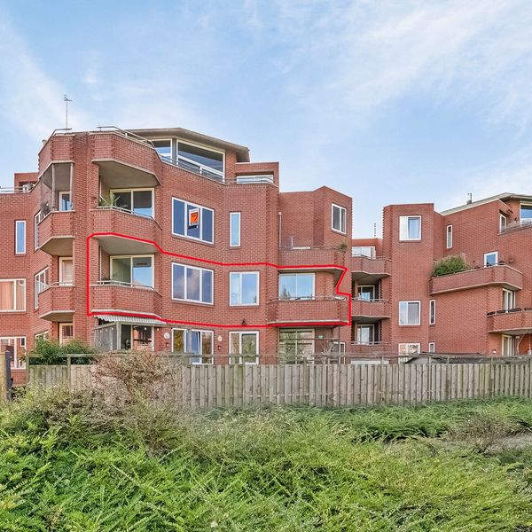 Lemelerberg 106, Capelle aan den IJssel