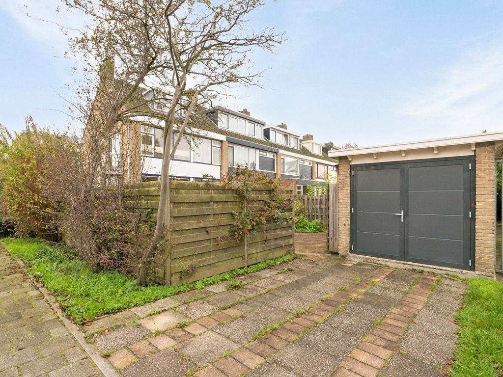 De Genestetstraat 27, Capelle aan den IJssel