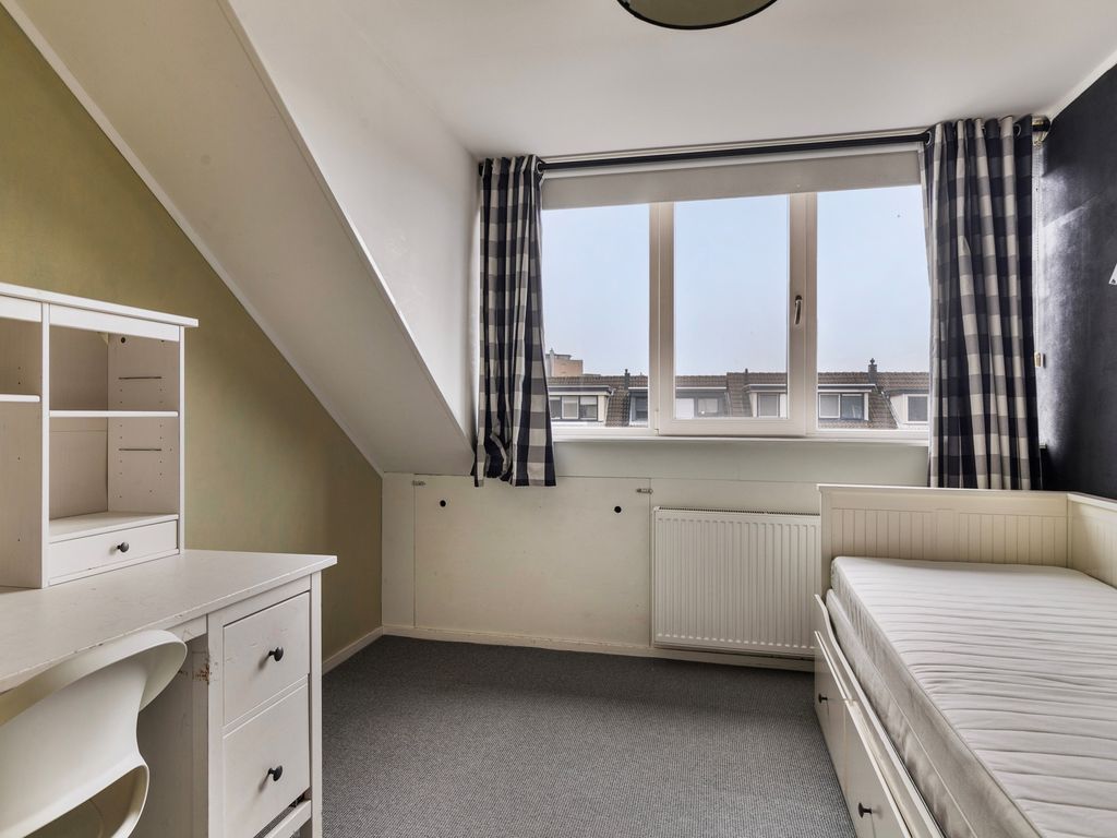 Donizettistraat 24, Capelle aan den IJssel