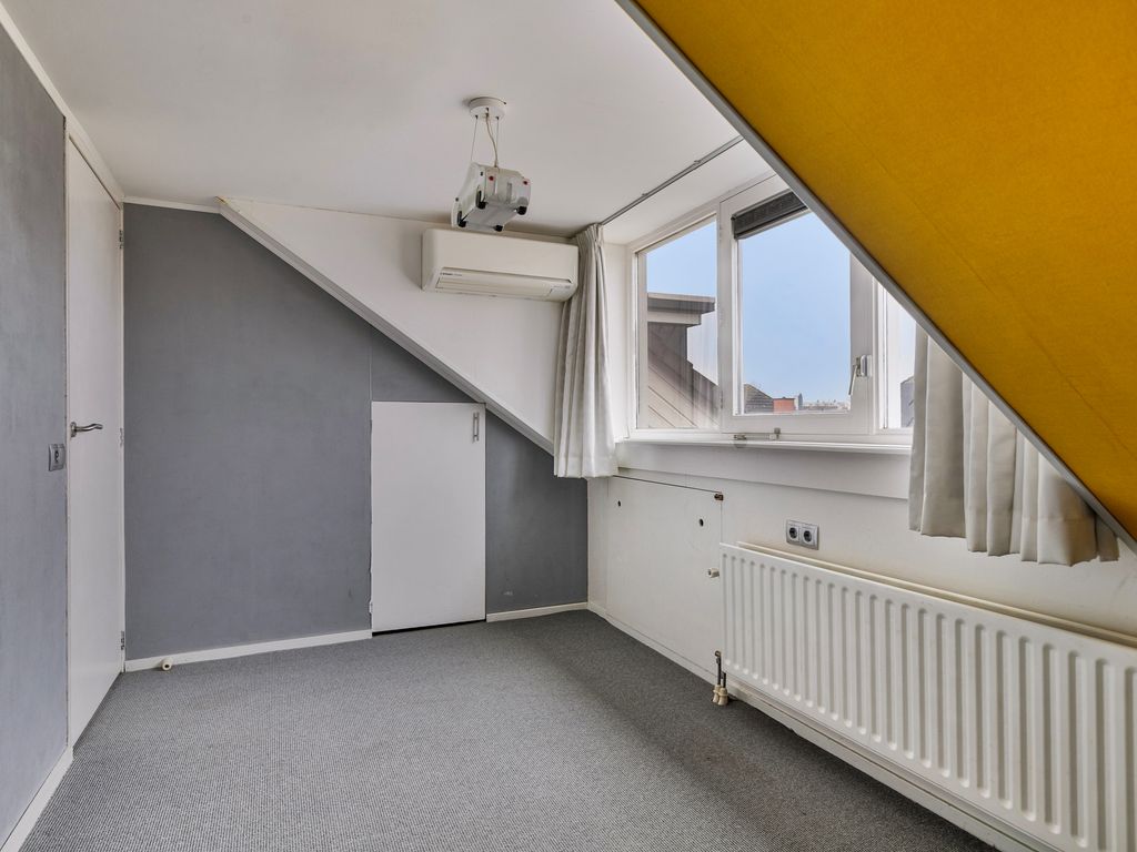 Donizettistraat 24, Capelle aan den IJssel