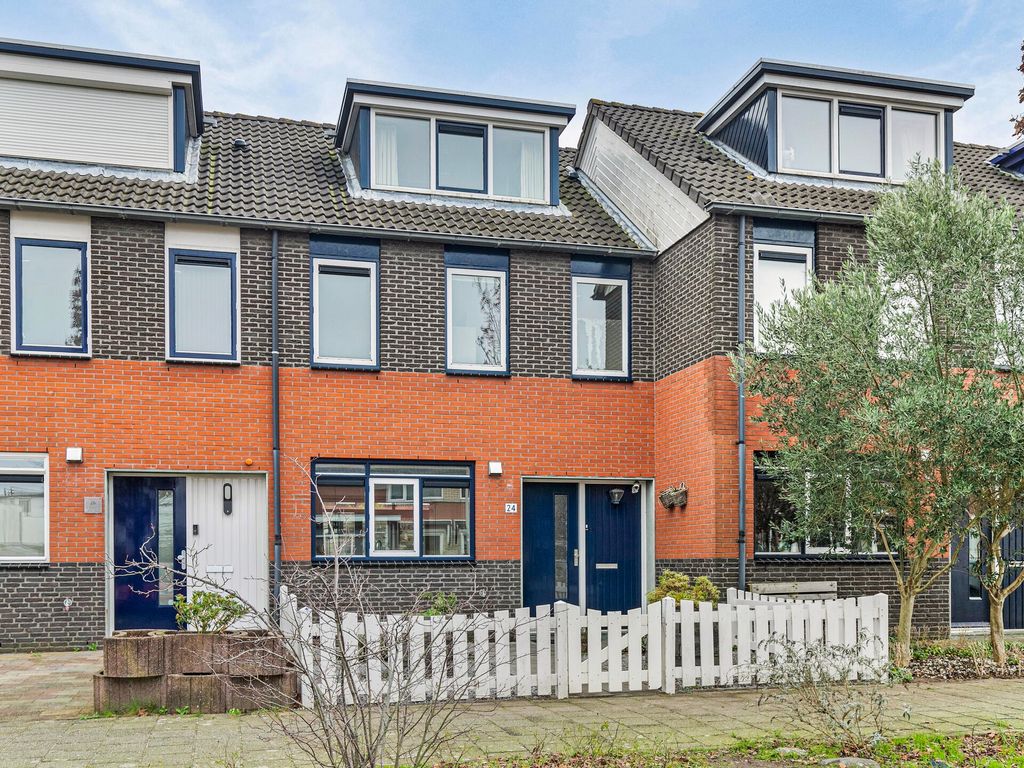 Donizettistraat 24, Capelle aan den IJssel