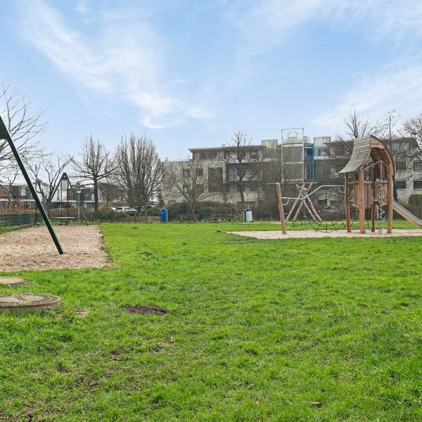 Donizettistraat 24, Capelle aan den IJssel