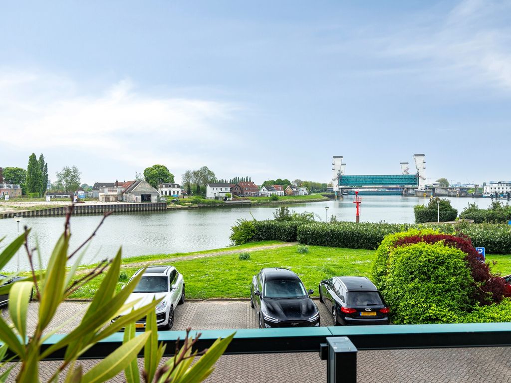 IJsselzoom 134, Capelle aan den IJssel
