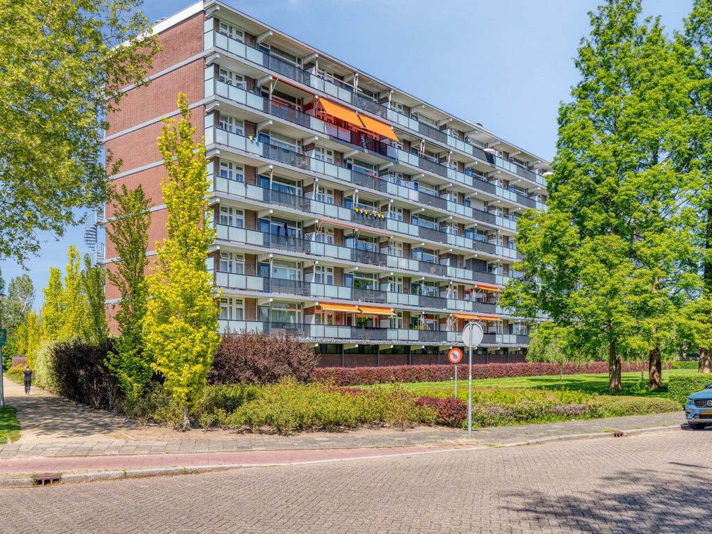 Merelhoven 59, Capelle aan den IJssel
