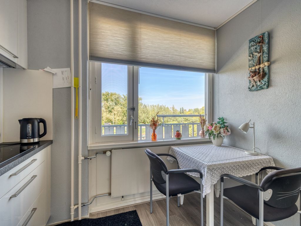 Merelhoven 59, Capelle aan den IJssel