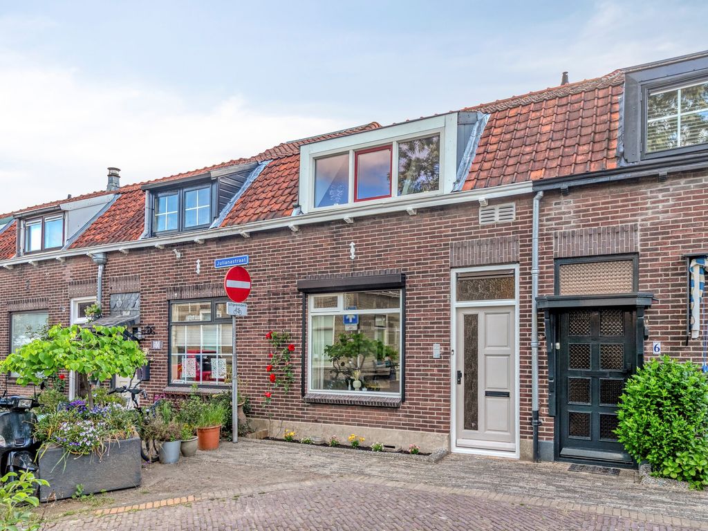 Julianastraat 8, Capelle aan den IJssel