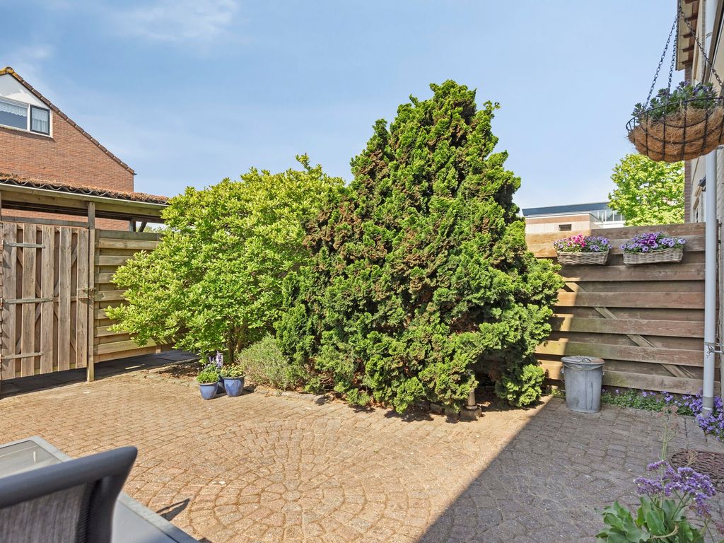 Ceramstraat 5, Capelle aan den IJssel