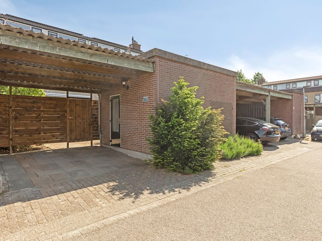 Ceramstraat 5, Capelle aan den IJssel