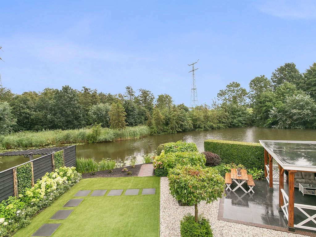 IJsselwaard 10, Capelle aan den IJssel