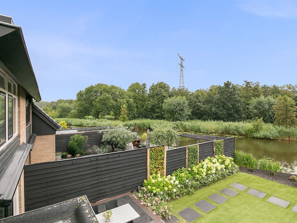 IJsselwaard 10, Capelle aan den IJssel