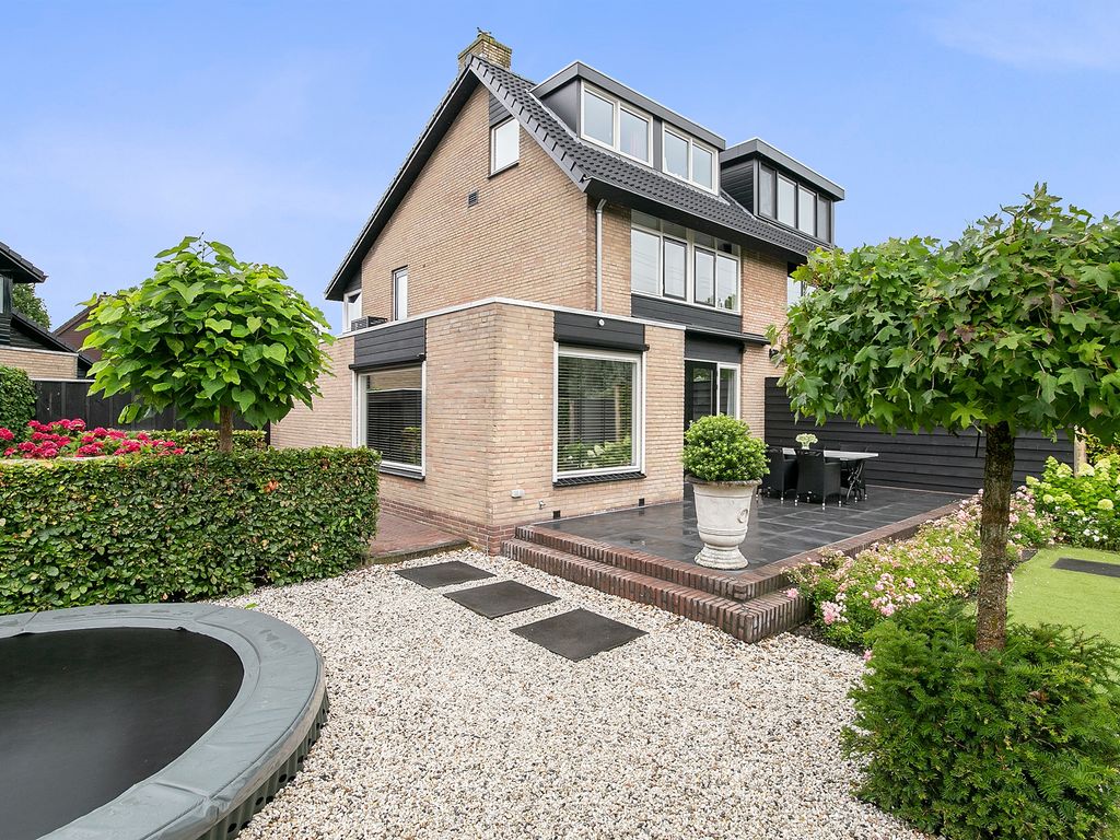 IJsselwaard 10, Capelle aan den IJssel