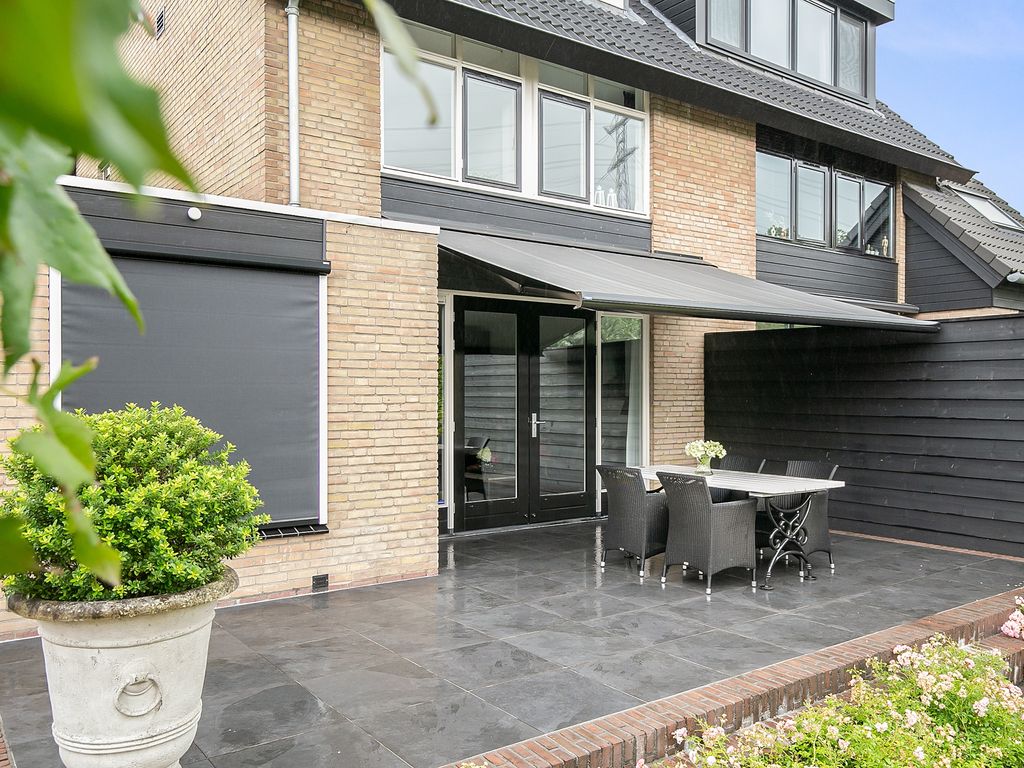 IJsselwaard 10, Capelle aan den IJssel