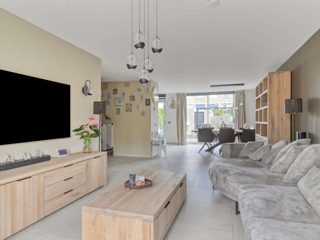 Mahlerstraat 3, Capelle aan den IJssel