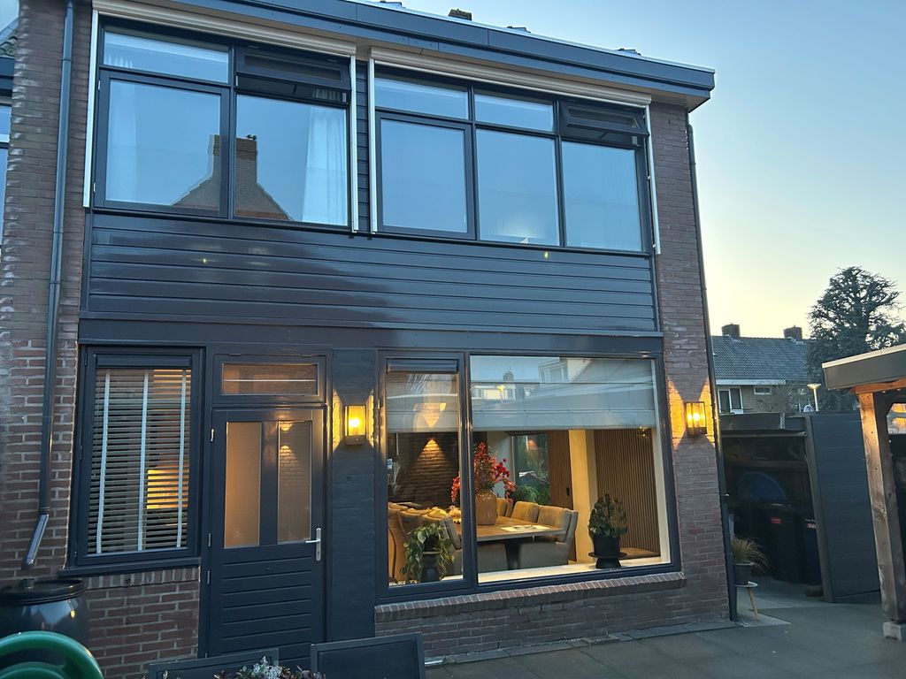 Jacob Catslaan 28, Capelle aan den IJssel