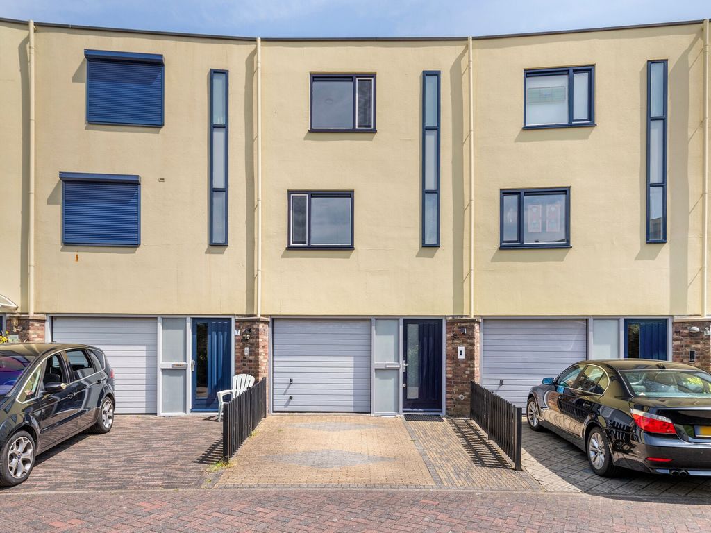 Puccinistraat 9, Capelle aan den IJssel