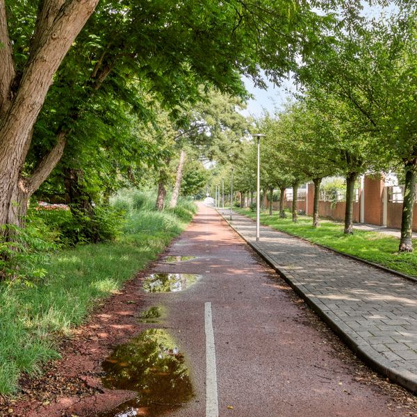 Ahrdal 28, Capelle aan den IJssel