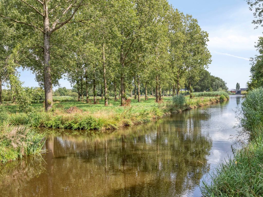 Ahrdal 28, Capelle aan den IJssel