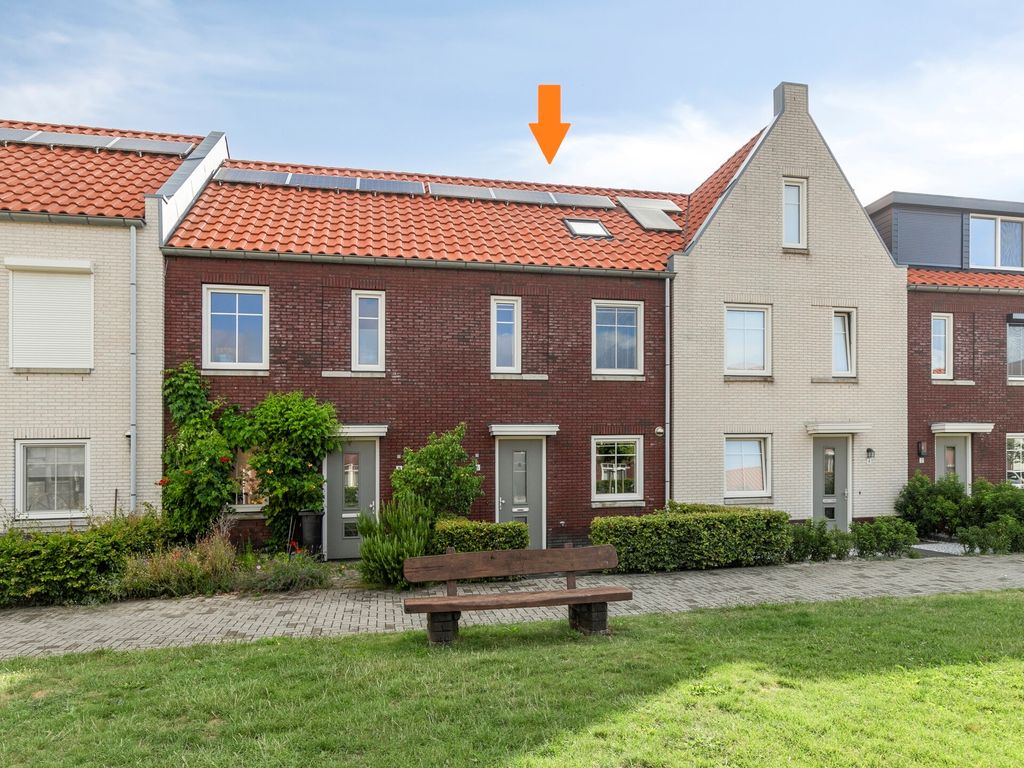 Koetsierstuin 6, Zevenhuizen