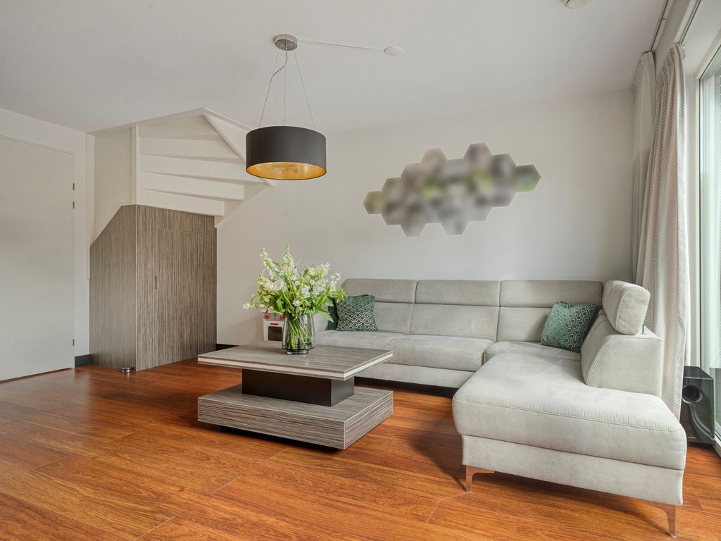 Koetsierstuin 6, Zevenhuizen