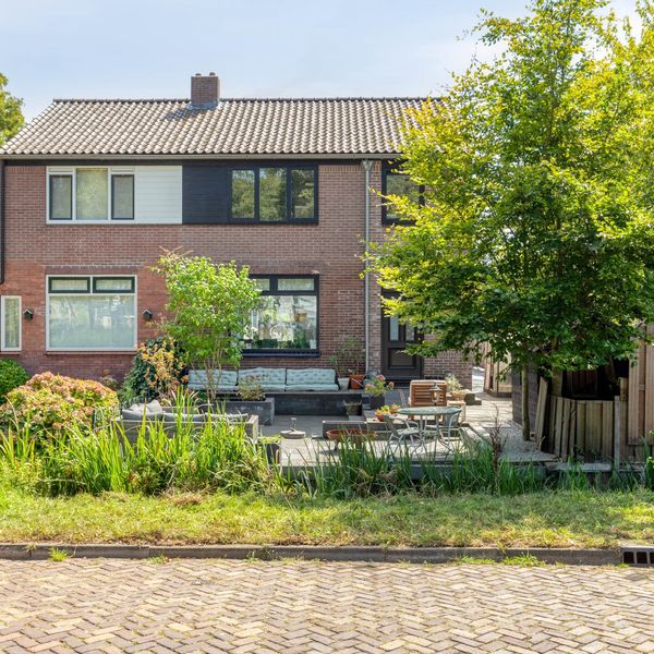 Hoofdweg-Zuid 10, Nieuwerkerk aan den IJssel