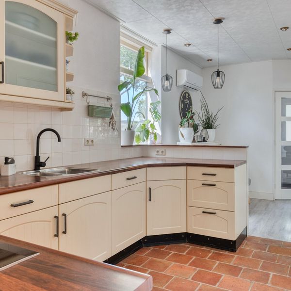 Hoofdweg-Zuid 10, Nieuwerkerk aan den IJssel