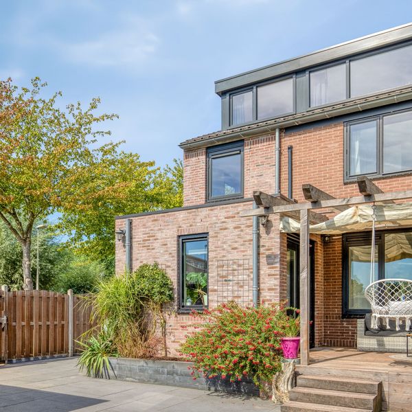 Hoofdweg-Zuid 10, Nieuwerkerk aan den IJssel