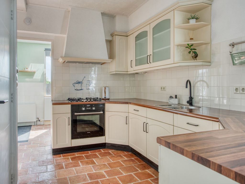 Hoofdweg-Zuid 10, Nieuwerkerk aan den IJssel