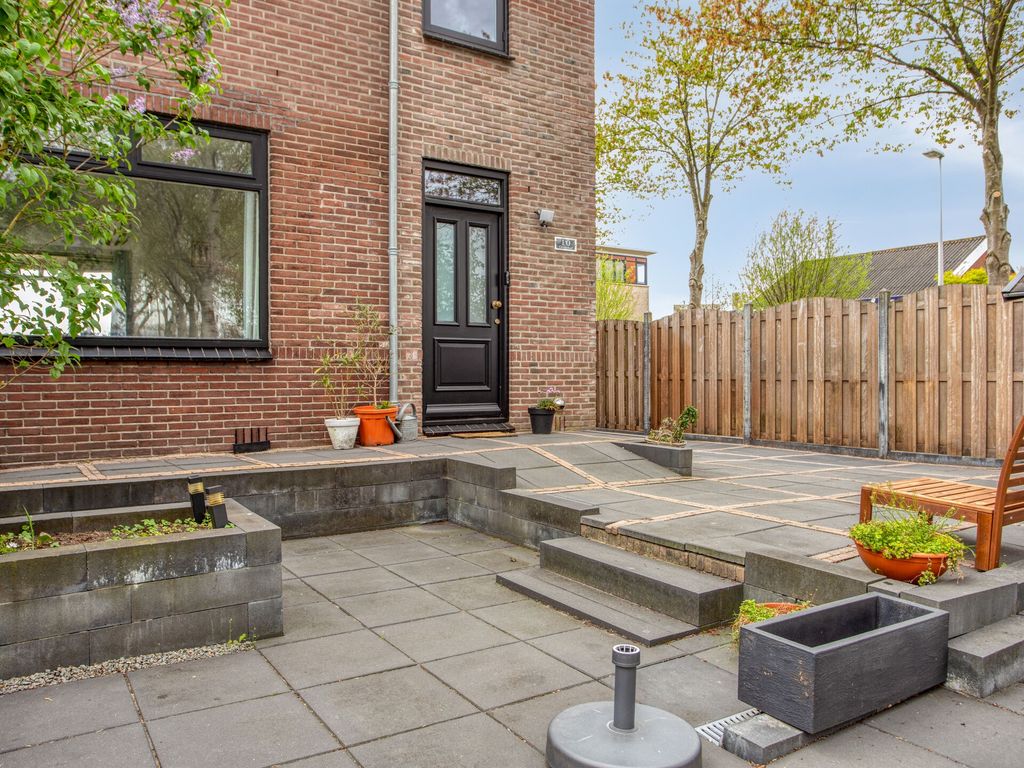 Hoofdweg-Zuid 10, Nieuwerkerk aan den IJssel