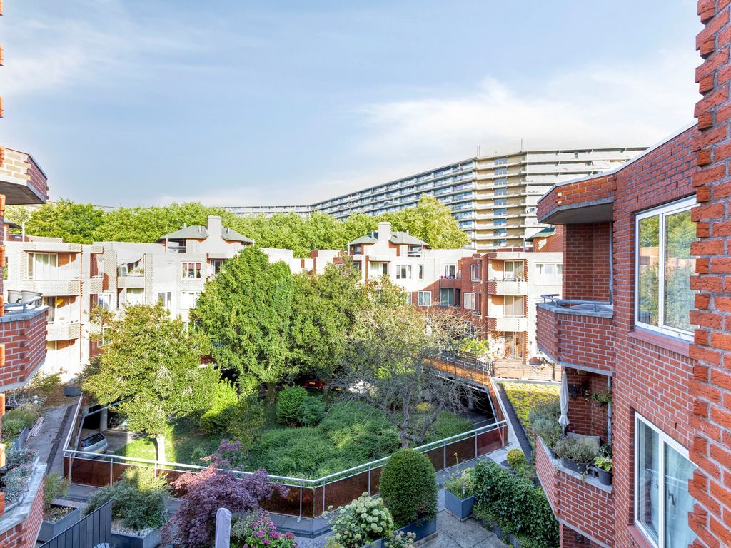 Cauberg 123, Capelle aan den IJssel