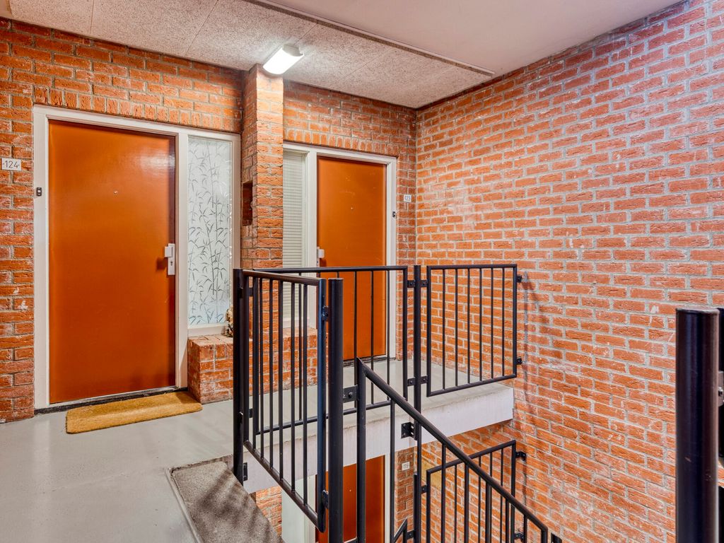 Cauberg 123, Capelle aan den IJssel