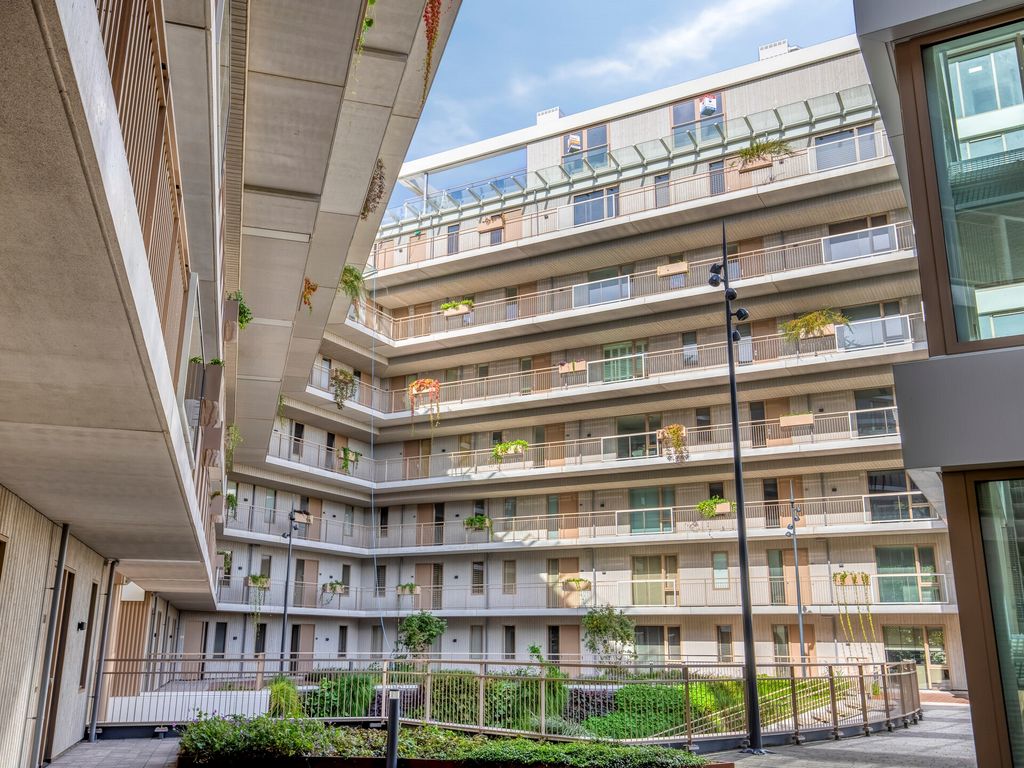 Nancy Zeelenbergsingel 38, Rotterdam