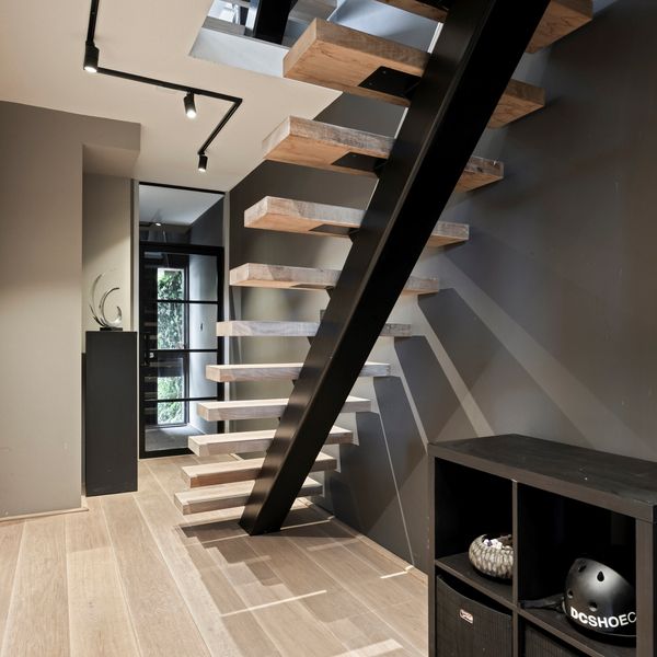 Akkerdistel 1, Rotterdam