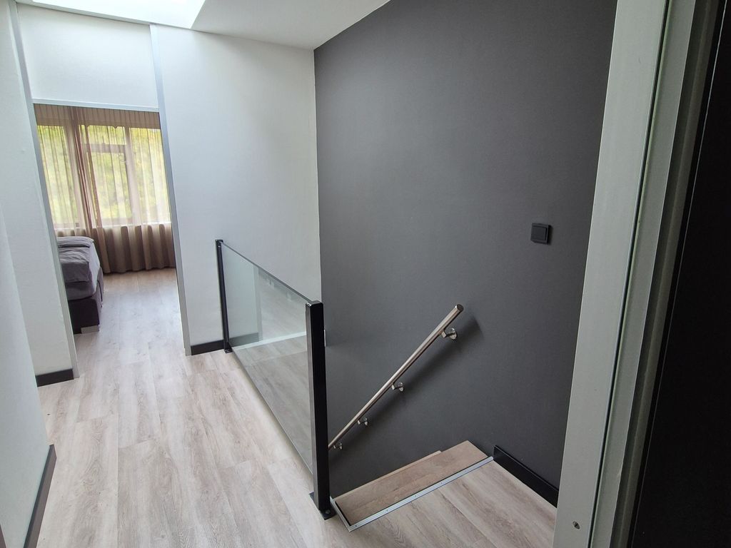 Akkerdistel 1, Rotterdam