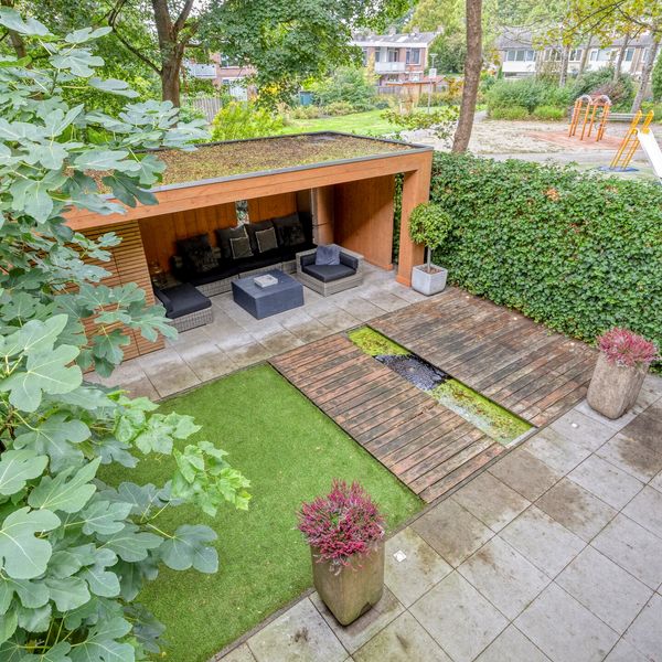 Akkerdistel 1, Rotterdam