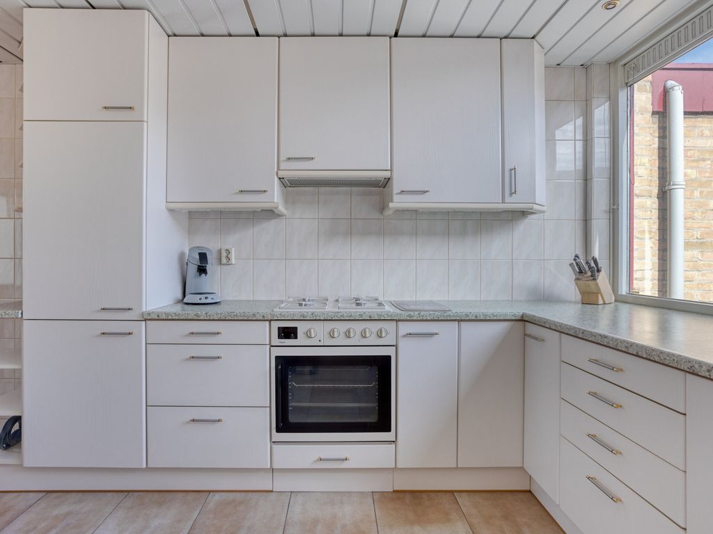 Merelhoven 229, Capelle aan den IJssel