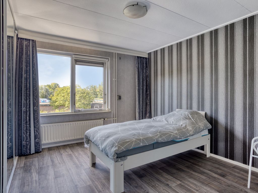 Merelhoven 229, Capelle aan den IJssel