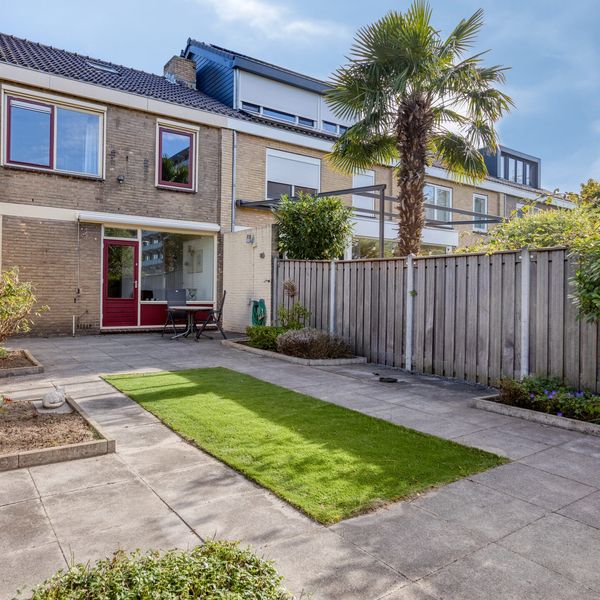 Merelhoven 229, Capelle aan den IJssel