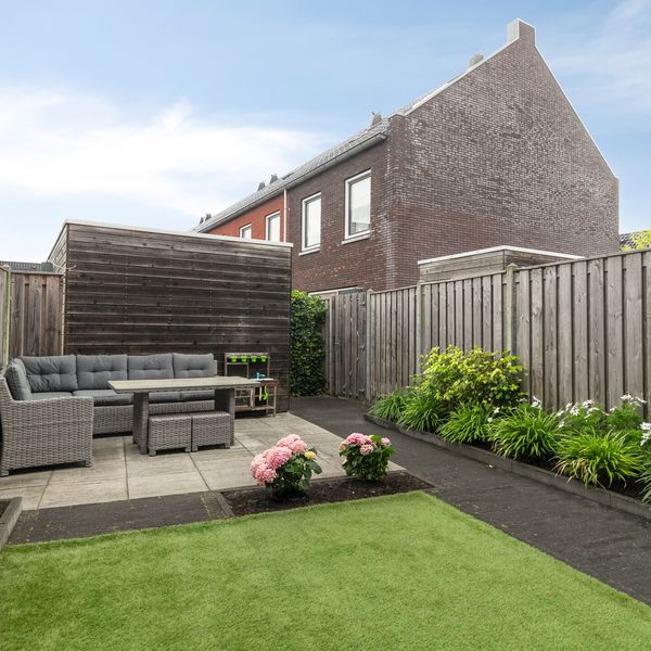 Koetsierstuin 6, Zevenhuizen